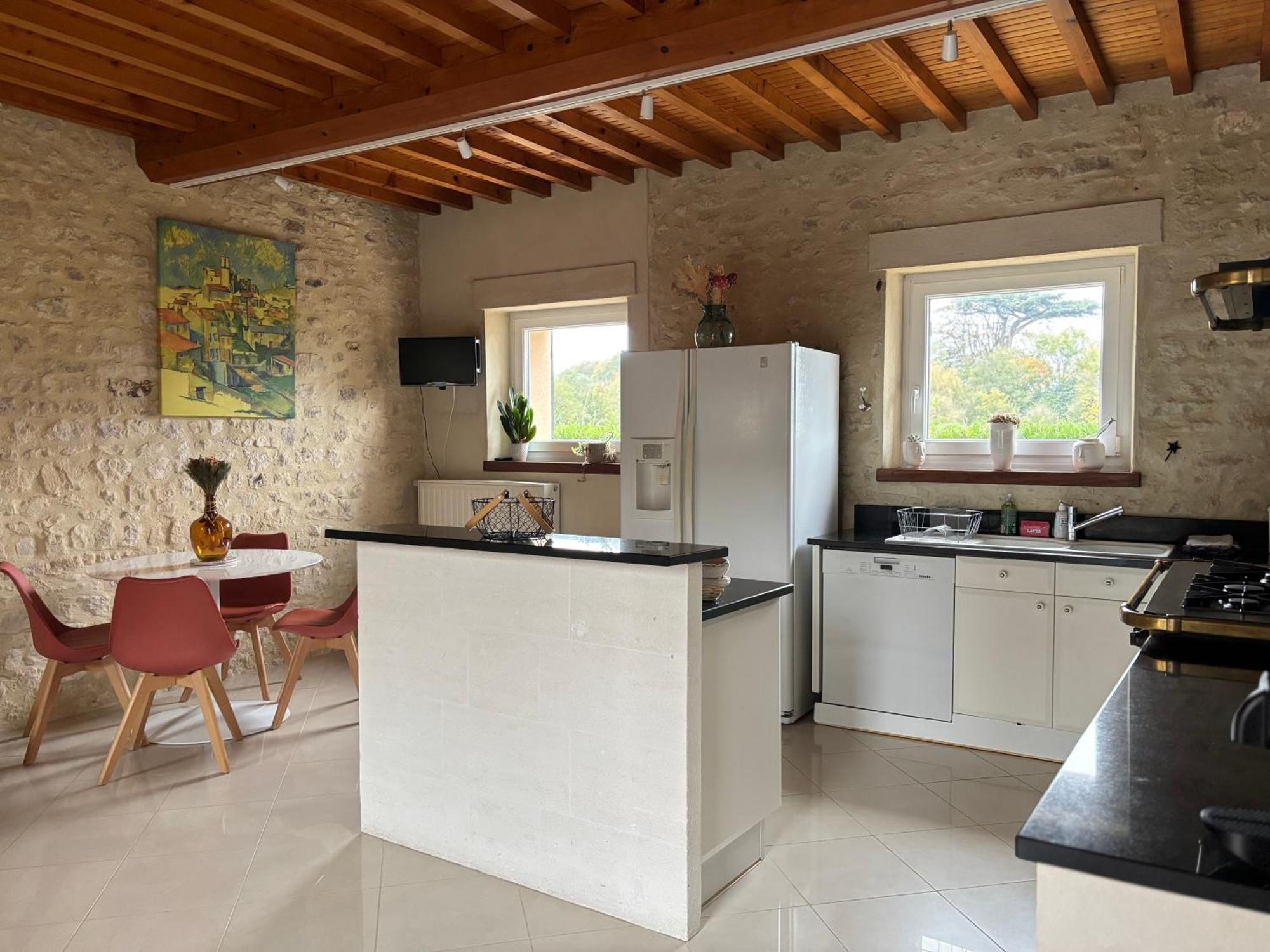Le So Art: Coastal Grande Maison with Garden and Games Commes Exterior photo